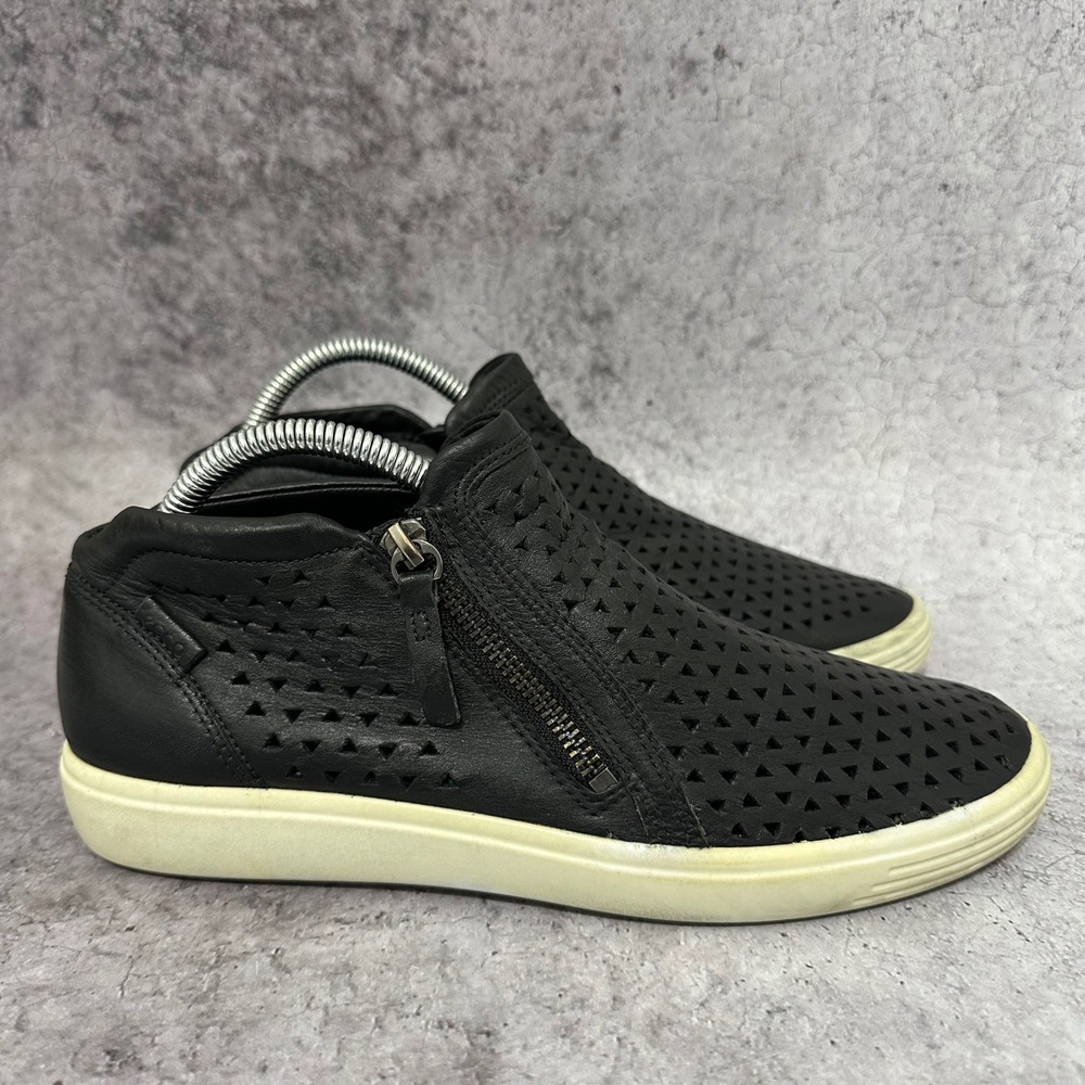 Ecco Soft 7 Tred Sneakers Womens 10‎ Black Leather Laser Cut Zip High Top Shoes